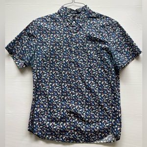 J Crew - floral short sleeve button down - stretch fabric (M)